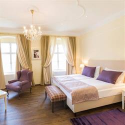 Burkhardt, Barock-Landhof, Hotel Garni, Spitz Öffnungszeiten