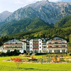 Hotel Speckbacherhof in Innsbruck Umgebung - Restaurant, Seminarräume & Hochzeitslocation, Gnadenwald Öffnungszeiten