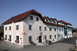 Aloisia Weinstabl - Dorfwirt Weinstabl, Heidenreichstein Öffnungszeiten