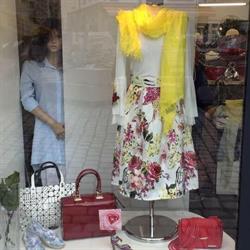 La Moda - Die Boutique Inh. Lichtenegger Helga, Hallein Öffnungszeiten