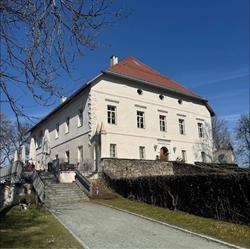 Schloss Maria Loretto am Wörthersee by Feine Küche Kulterer, Klagenfurt am Wörthersee Öffnungszeiten