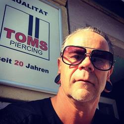Toms-Piercing, Wien Öffnungszeiten