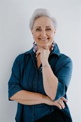 Christine Pechatschek - Hochzeitsplaner, Freie Rednerin, Eventmanager Rosarot Hochzeiten und Feste, Linz Öffnungszeiten