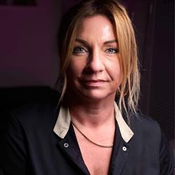 Nicole Schmidinger - Natürlich Schön - Permanent Make-up - Wimpern Studio, Freistadt Öffnungszeiten