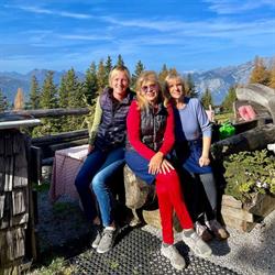 Patscher Alm, Öffnungszeiten