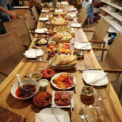 Montaditos y mas, Klosterneuburg Öffnungszeiten