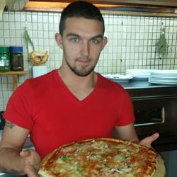 Mubera Pekmez (Pizzeria Kupferdachl), Friesach Öffnungszeiten