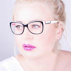 Karolina Lindinger Visagistin, Enns Öffnungszeiten