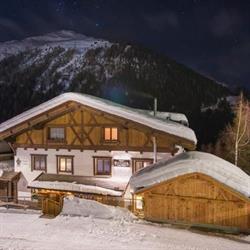 Chalet Narnia, St Anton am Arlberg, St. Anton am Arlberg Öffnungszeiten