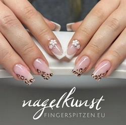 Nagelstudio Nagelkunst Fingerspitzen, Hörbranz Öffnungszeiten
