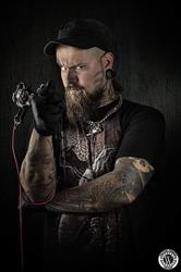Tattoostudio Nadel verpflichtet, Pressbaum Öffnungszeiten