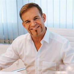 Dr. Renè Kaplan - Facharzt für plastische ästhetische Chirurgie, Mondsee Öffnungszeiten