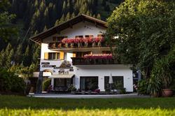 Pension Garni Christophorus, Partenen Öffnungszeiten