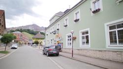 Eisenerzer Hof, Öffnungszeiten