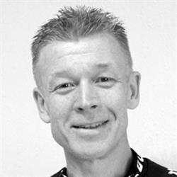 Stefan Macek - Ernährungscoach - Fitnesstrainer - Personal EMS Training, Wien Öffnungszeiten