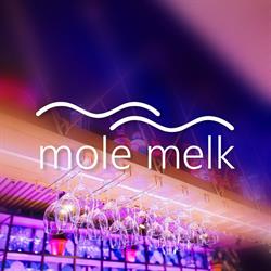 Mole Melk, Öffnungszeiten