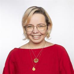Julia Marktl, Graz Öffnungszeiten