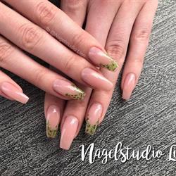 Nagelstudio Lien, Wien Öffnungszeiten