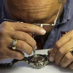 HOLZINGER Uhren - Schmuck, Pregarten Öffnungszeiten